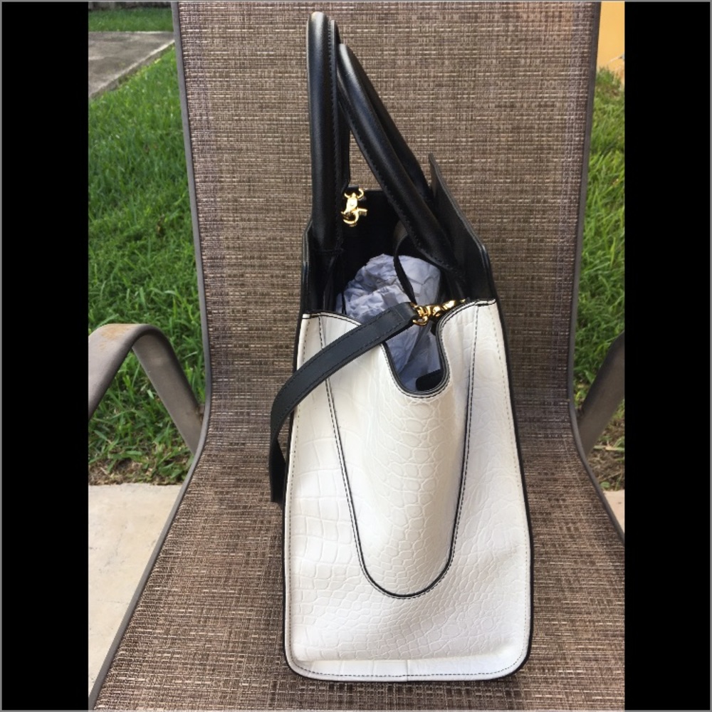 Zac Posen Black and White Satchel - Picture 4 of 5
